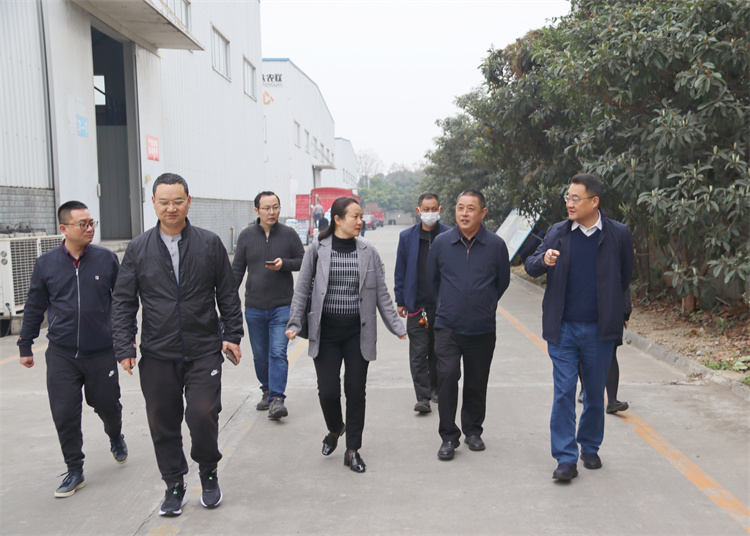 鄧華帶隊赴龍泉、資中調(diào)研